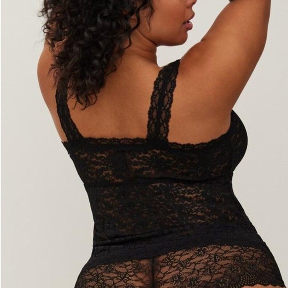 Torrid lace cami tank size 2 - Picture 3 of 4